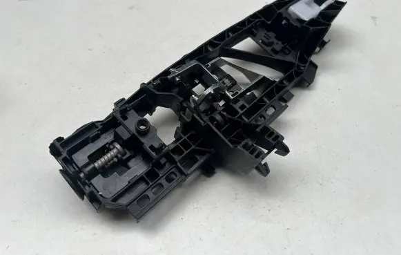 Mercedes-Benz GLB X247 Rear glass lock/latch Q384 A0997601700