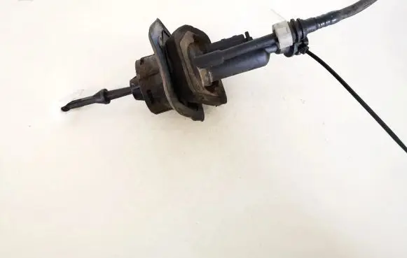 Ford Focus Clutch master cylinder 3m517h543af 3m51-7h543-af