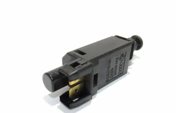 Volkswagen Golf IV Brake pedal sensor switch 191945515B