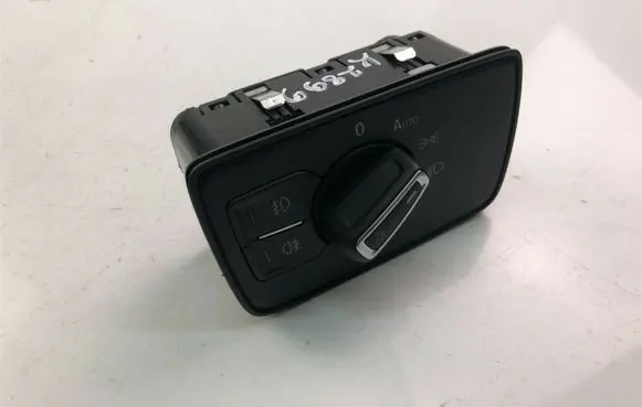 Volkswagen PASSAT B8 Light switch 3G0941633H K2899