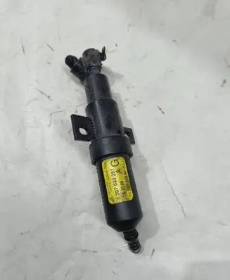 Citroen C6 Headlight washer spray nozzle 1307030297 9652048880 181006