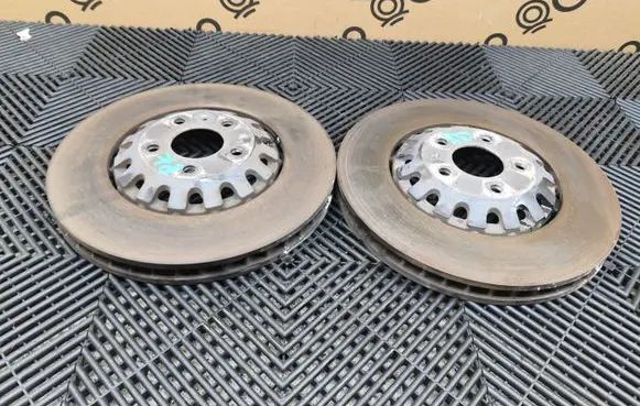 Audi Q7 4M Front brake disc 