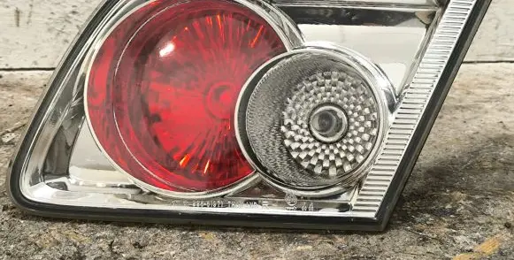 Mazda 6 Tailgate rear/tail lights