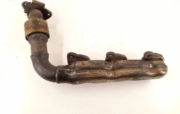 Mercedes-Benz C W204 Exhaust manifold 6421400309 6421400161