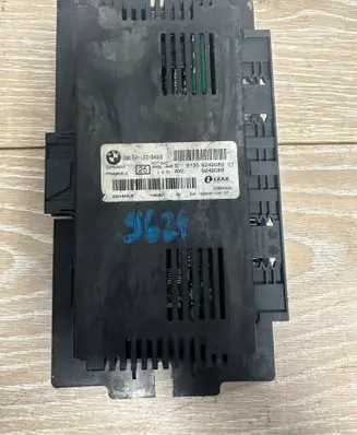 BMW 3 E90 E91 Light module LCM 9249083 E90E91