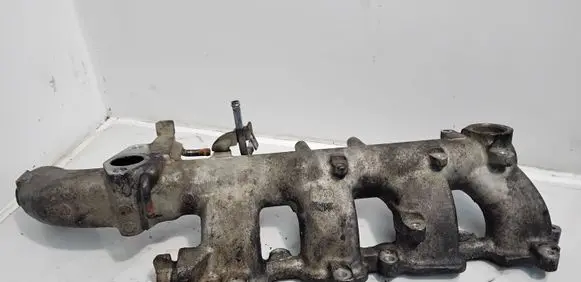 Nissan X-Trail T30 Intake manifold NL0789