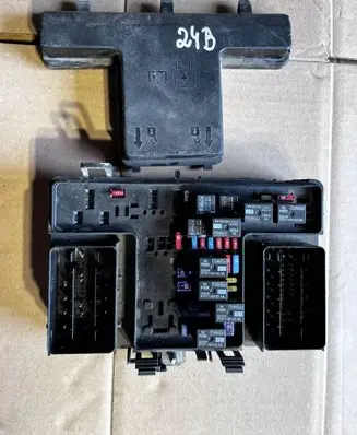 Ford Mondeo MK V Power management control unit DG9T14A067BF