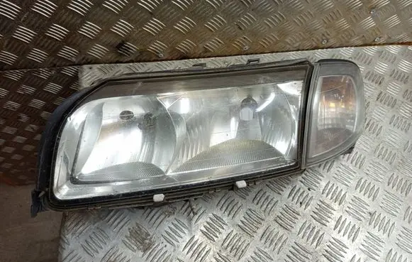 Volvo S80 Headlight/headlamp 8662855