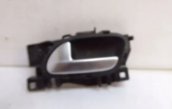 Peugeot 208 Rear door interior handle 9655518