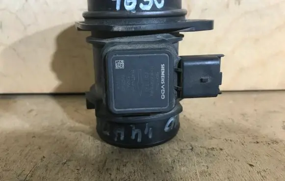 Toyota Aygo AB10 Mass air flow meter 5WK97004 9647144080