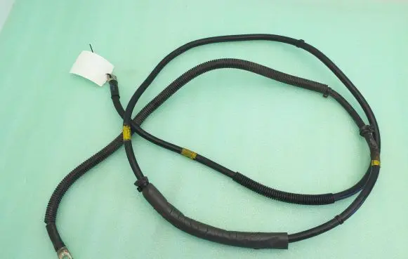 Porsche 911 996 Positive cable (battery) 99661209111