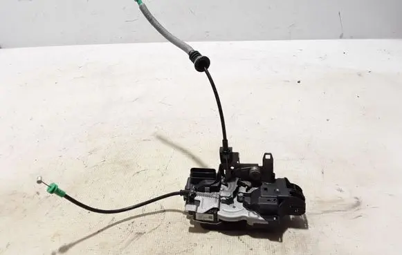 Volvo V60 Front door lock 31349891