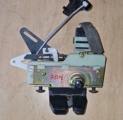 Volvo V70 Tailgate/trunk/boot lock/catch/latch