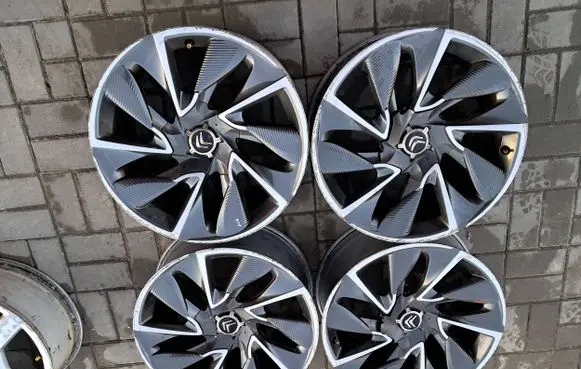 Citroen DS4 R19 alloy rim 9673705977