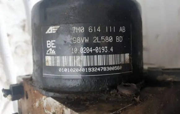 Volkswagen Sharan ABS Pump 1J0907379H 7M0614111AB
