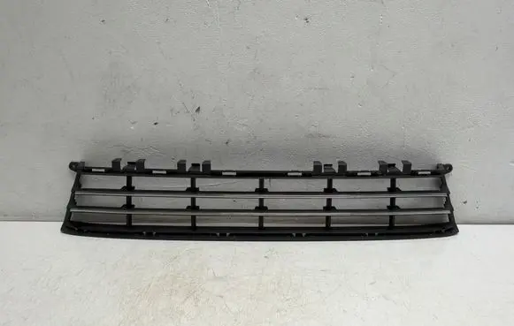 Volvo S80 Front bumper lower grill 31323990