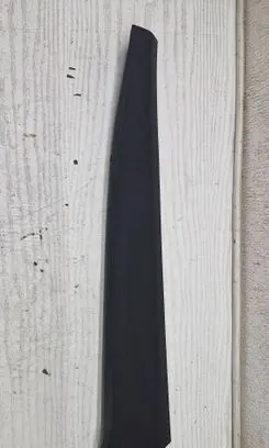 Volvo V40 Front sill trim cover 31102347