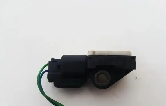 Volvo XC70 Airbag deployment crash/impact sensor 31264395