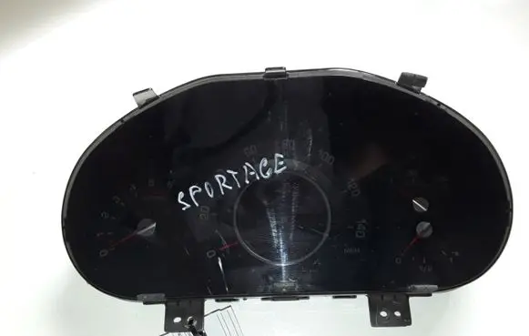 KIA Sportage Speedometer (instrument cluster) 940113U696