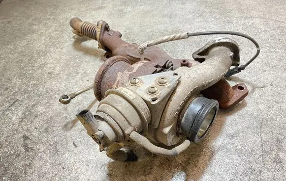 Volkswagen Crafter Turbo 04L253056R 8797015