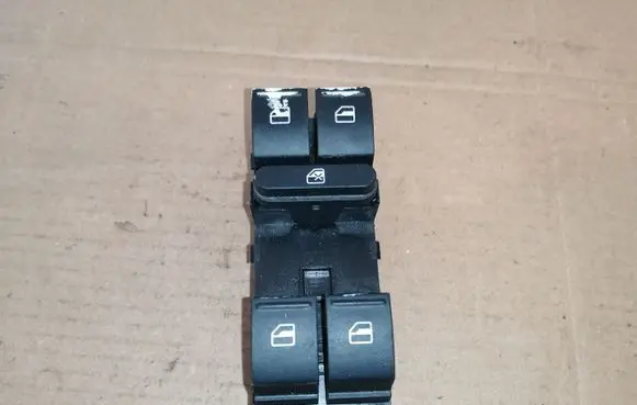 Volkswagen PASSAT B6 Electric window control switch 1K4959857