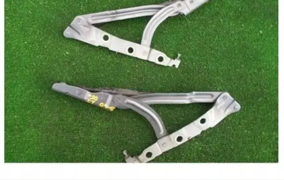 Volvo S40 Tailgate/trunk/boot hinge