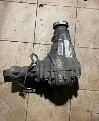 Mercedes-Benz ML W164 Front differential A1643302102