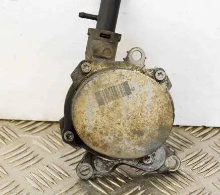 Renault Master III Vacuum pump 8201058554