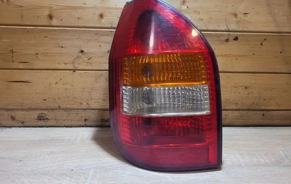 Opel Zafira A Rear/tail lights 62280