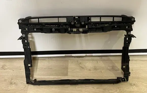 Volkswagen Golf VII Radiator support slam panel 5G0805588 1155D301585