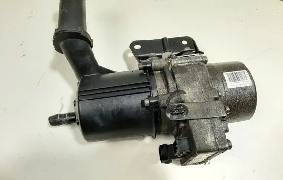 Peugeot 307 Power steering pump 21602502