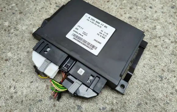 Mercedes-Benz C W205 Gearbox control unit/module A2059007705 28423882 A0009016402