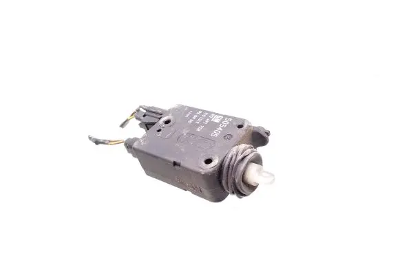 Opel Astra G Central locking motor 90491728