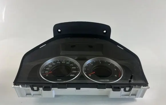 Speedometer (instrument cluster)