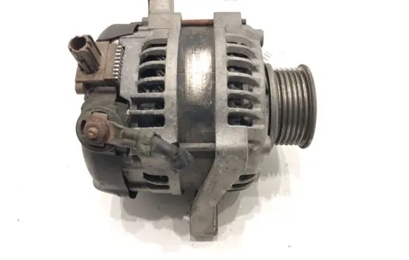 Toyota Yaris Generator/alternator 27060-0N090