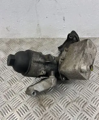 BMW 5 E60 E61 Engine oil radiator 7788596