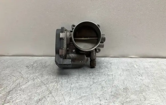BMW X5 E70 Throttle valve 7597871 A2C53356724 09100470