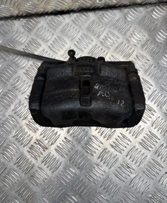 Nissan Qashqai Front brake caliper 41001JD00A