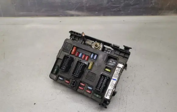 Citroen C3 BSM Control unit 9643498780 BSMB4