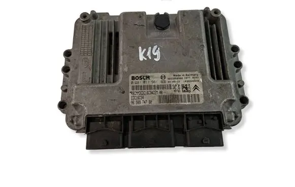 Citroen C5 Engine control unit/module 9656974780 0281011561