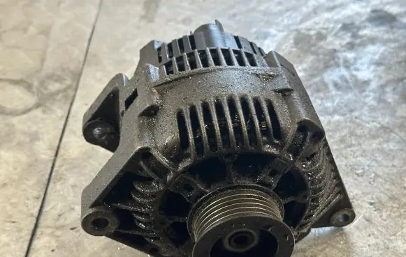 Renault Espace III Generator/alternator 7700857073