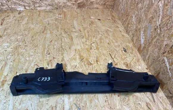 BMW 7 G11 G12 Radiator mount bracket 7475263