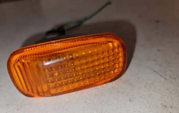 Honda Jazz Front fender indicator light 6R016528 1199 P1199