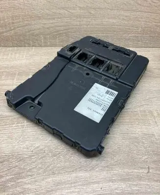 Renault Megane II Comfort/convenience module 8200309690 S118400220D