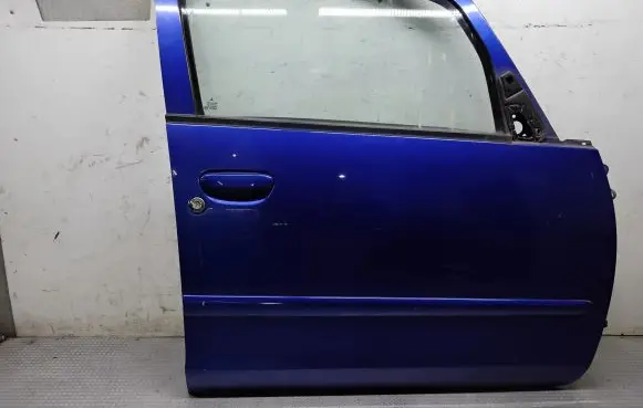 Mitsubishi Colt CZ3 Front door