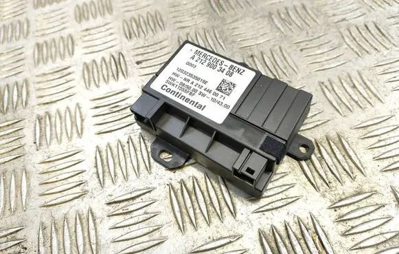 Mercedes-Benz C W204 Fuel injection pump control unit/module A2129003408 120323535019E 5WK11555FBF