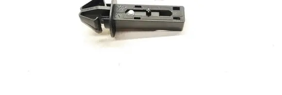 Mercedes-Benz C W204 Headlight/headlamp mounting bracket A2188800430