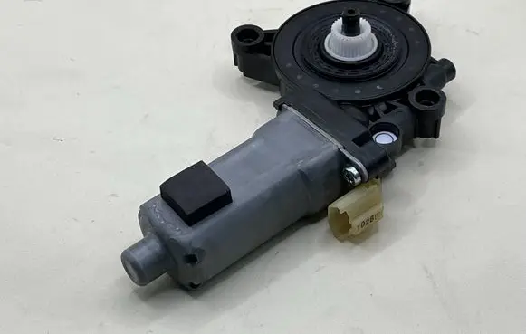 KIA Sorento Rear glass lock/latch C399 834602P000