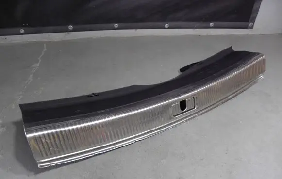 Audi A5 8T 8F Trunk/boot sill cover protection 8T8864513