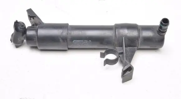 Volkswagen Golf V Windscreen/windshield washer pump 